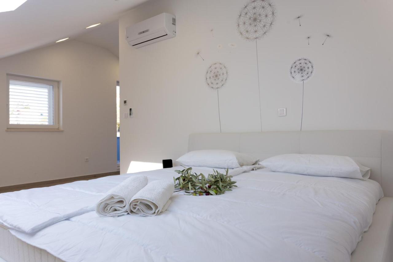 Apartment Alius Ragusa Deluxe Εξωτερικό φωτογραφία